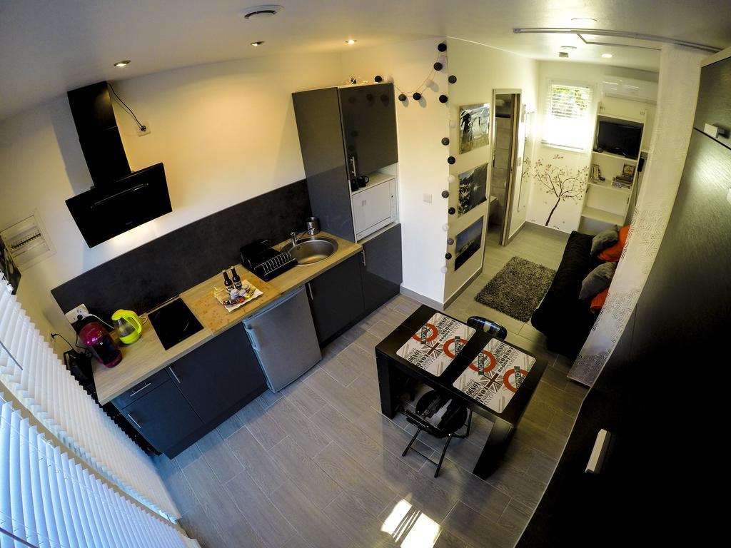 Studio Terremer Apartment ปาทริโมนิโอ ภายนอก รูปภาพ